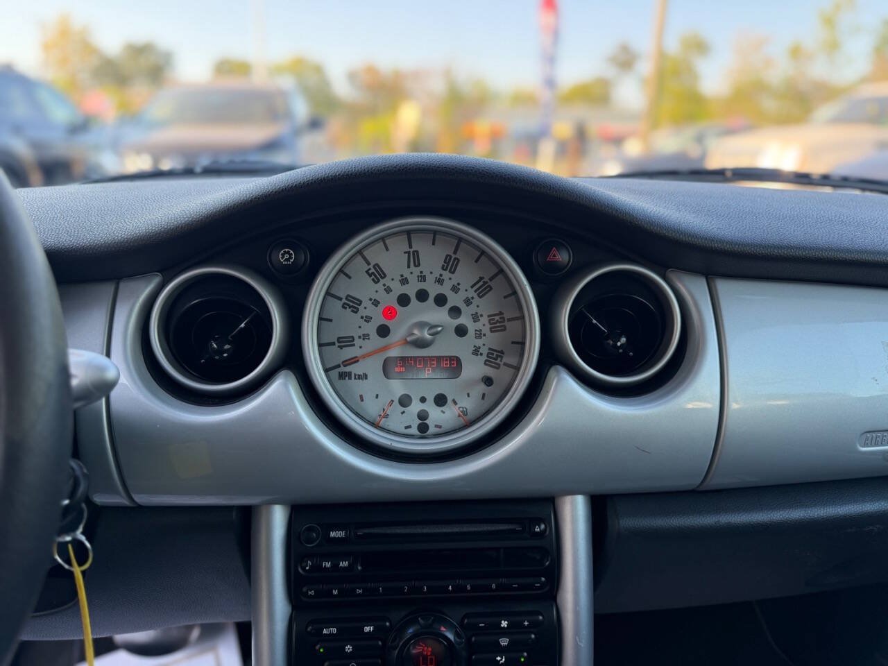 Used 2002 MINI Cooper Hardtop FWD image 12