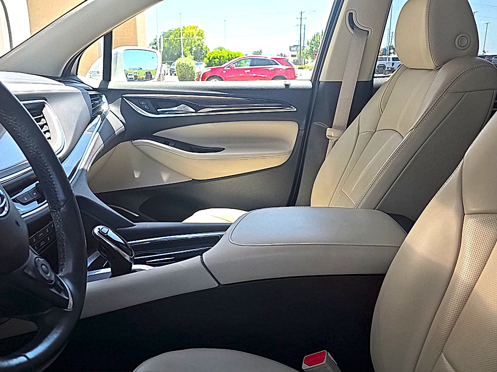 Used 2019 Buick Enclave Essence FWD image 10