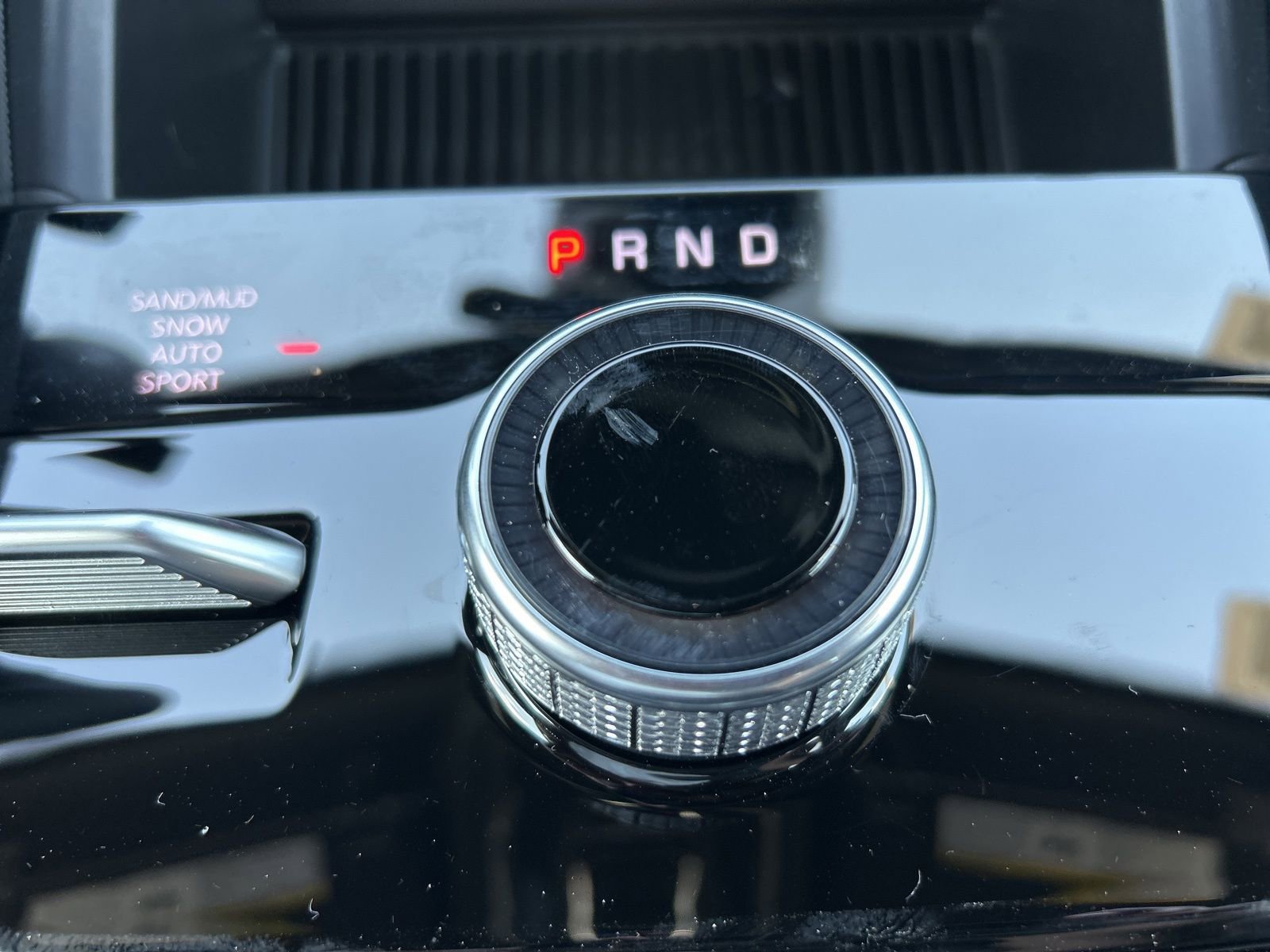 New 2026 Jeep Grand Cherokee Limited Reserve image 31