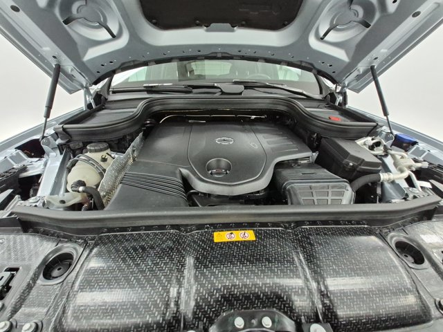 Used 2025 Mercedes-Benz GLS 450 4MATIC image 27