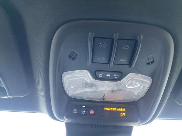 Used 2024 GMC Canyon Elevation w/ Elevation Premium Package image 19