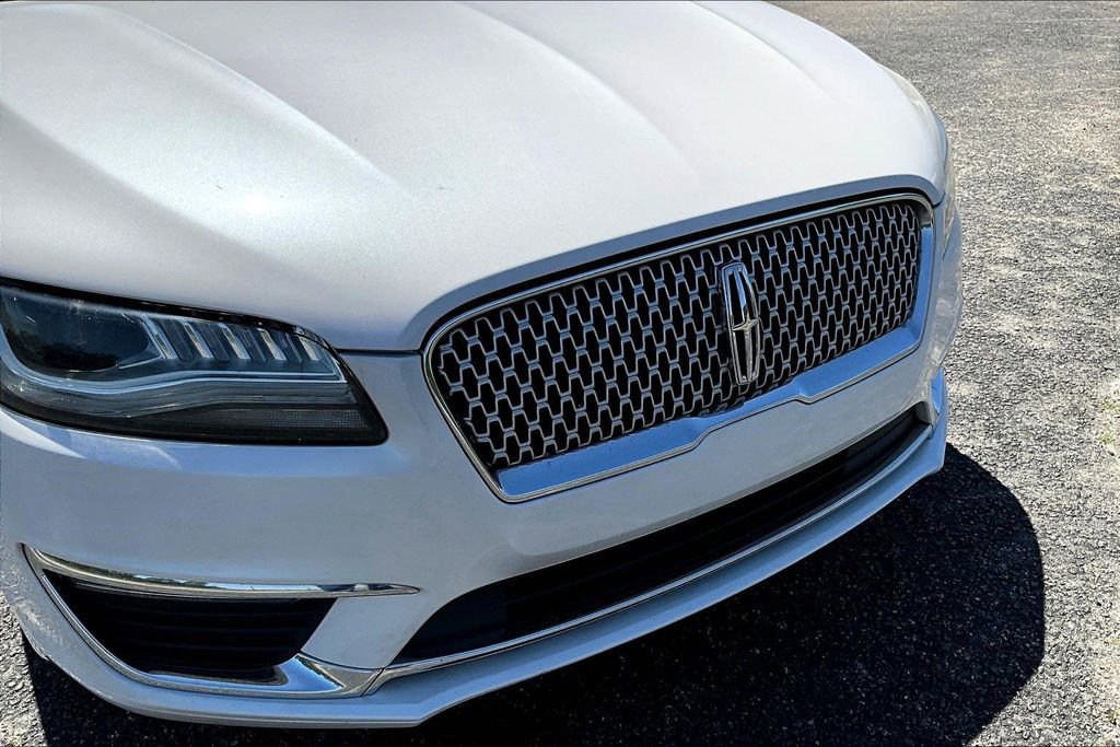 Used 2019 Lincoln MKZ Premiere FWD image 35