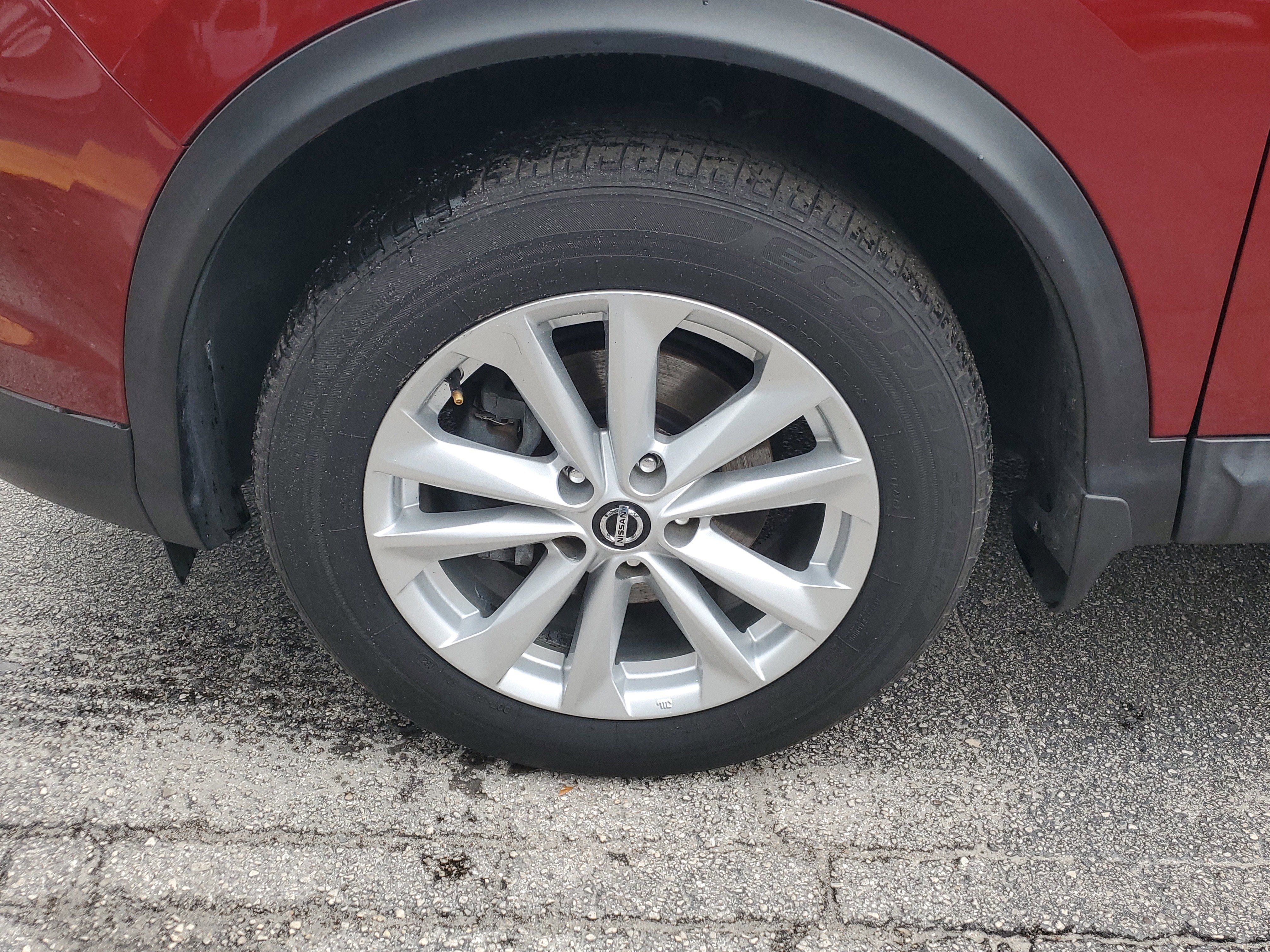 Used 2019 Nissan Rogue Sport S w/ Appearance Package image 4