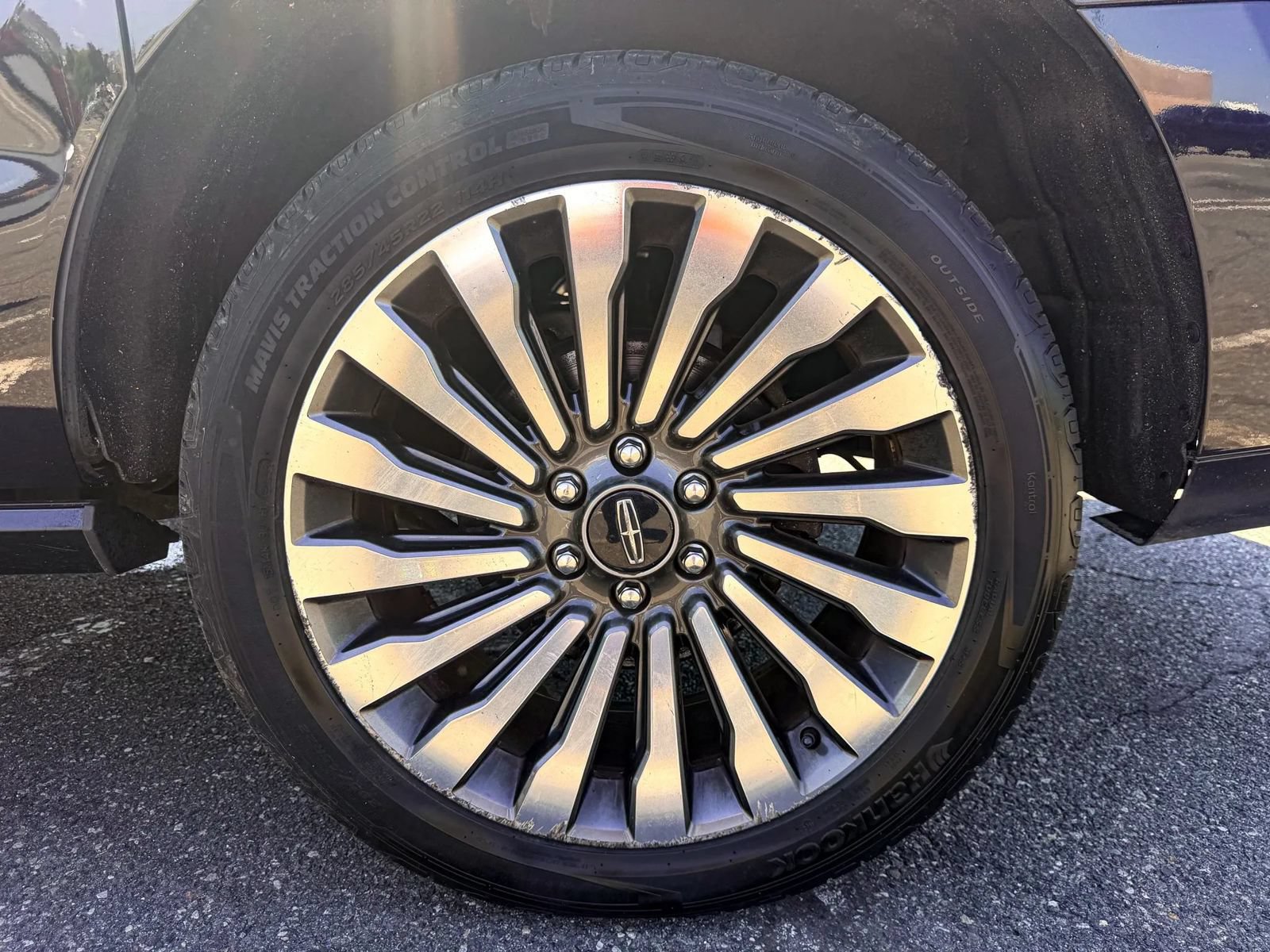 Used 2019 Lincoln Navigator L Reserve w/ Cargo Package AWD/4WD image 54