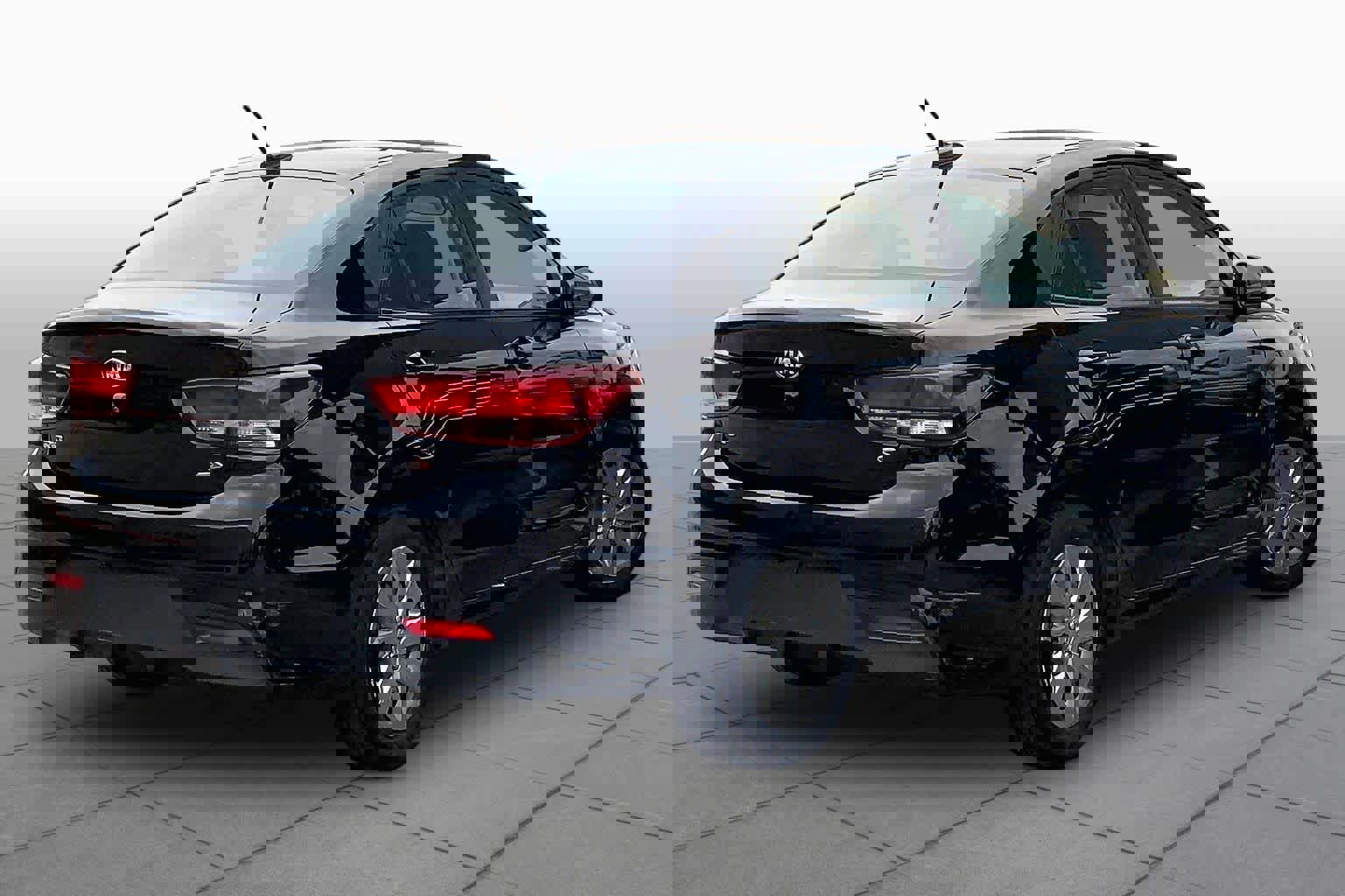 Used 2020 Kia Rio S FWD image 13