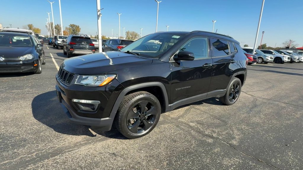 Used 2021 Jeep Compass Latitude w/ Sun and Sound Group AWD/4WD image 4