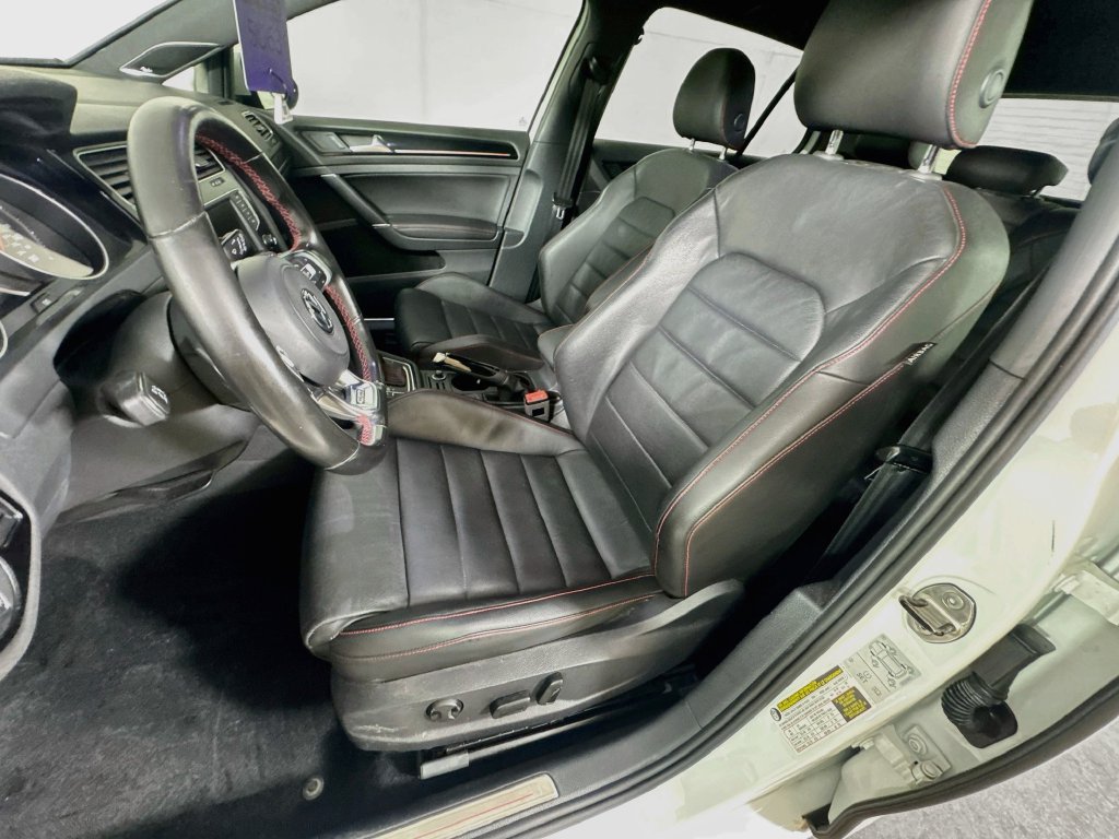 Used 2017 Volkswagen GTI Autobahn FWD image 25