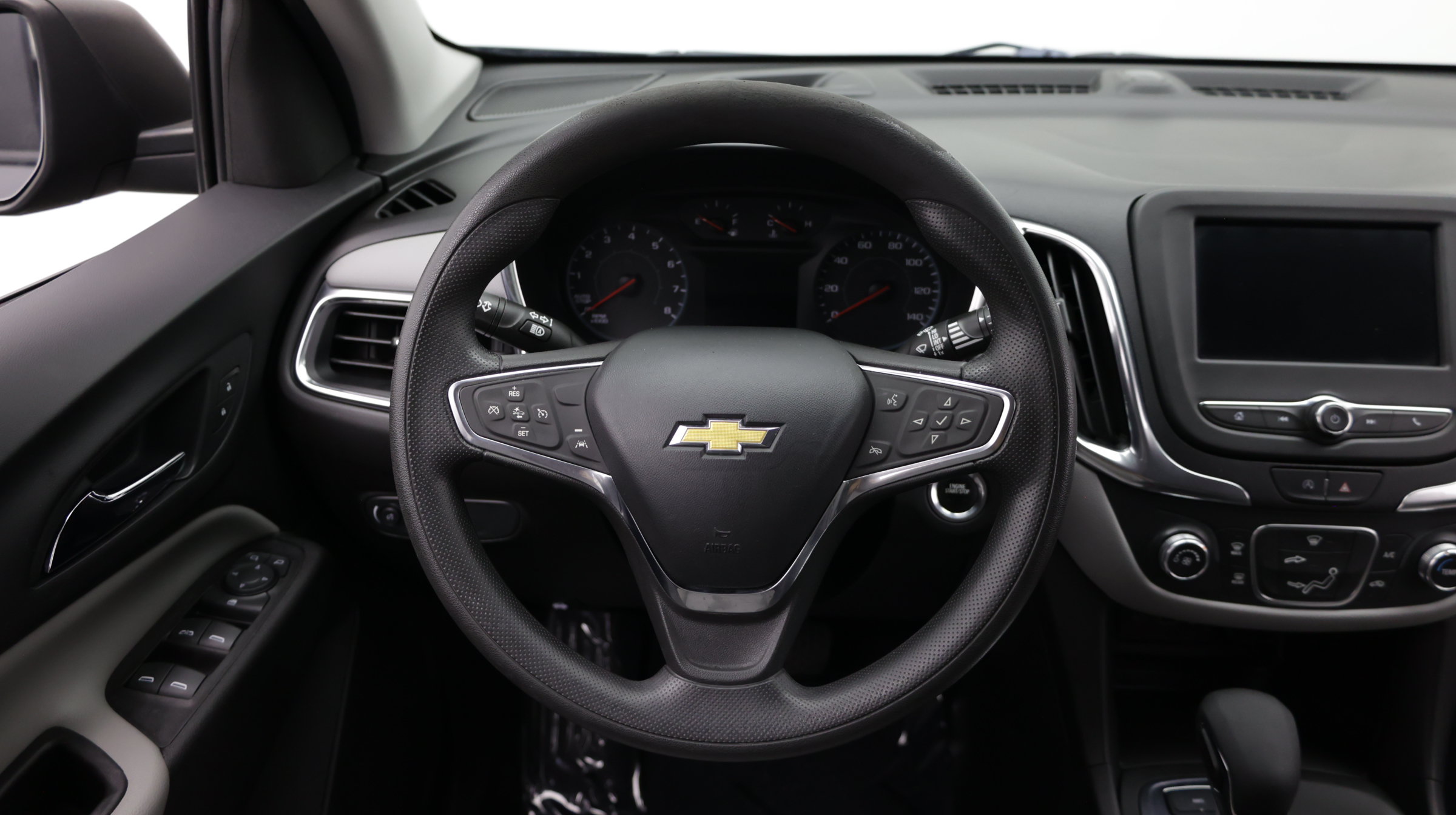 Used 2022 Chevrolet Equinox LS AWD/4WD image 29
