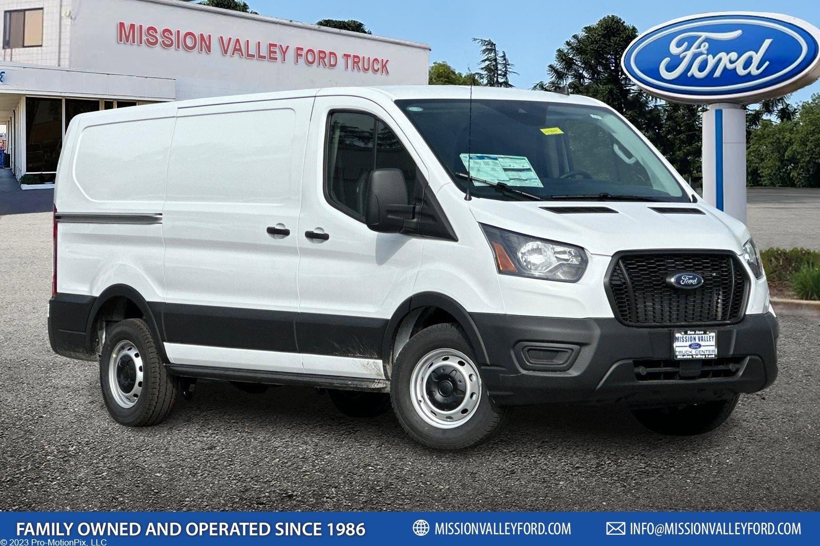 New 2025 Ford Transit 150 Low Roof