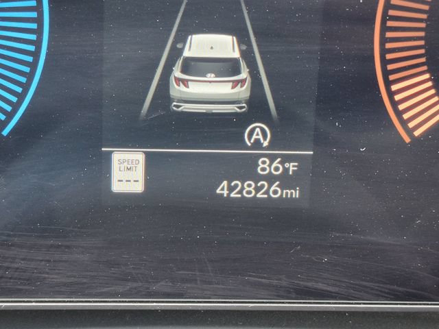 Used 2025 Hyundai Tucson SEL AWD/4WD image 16