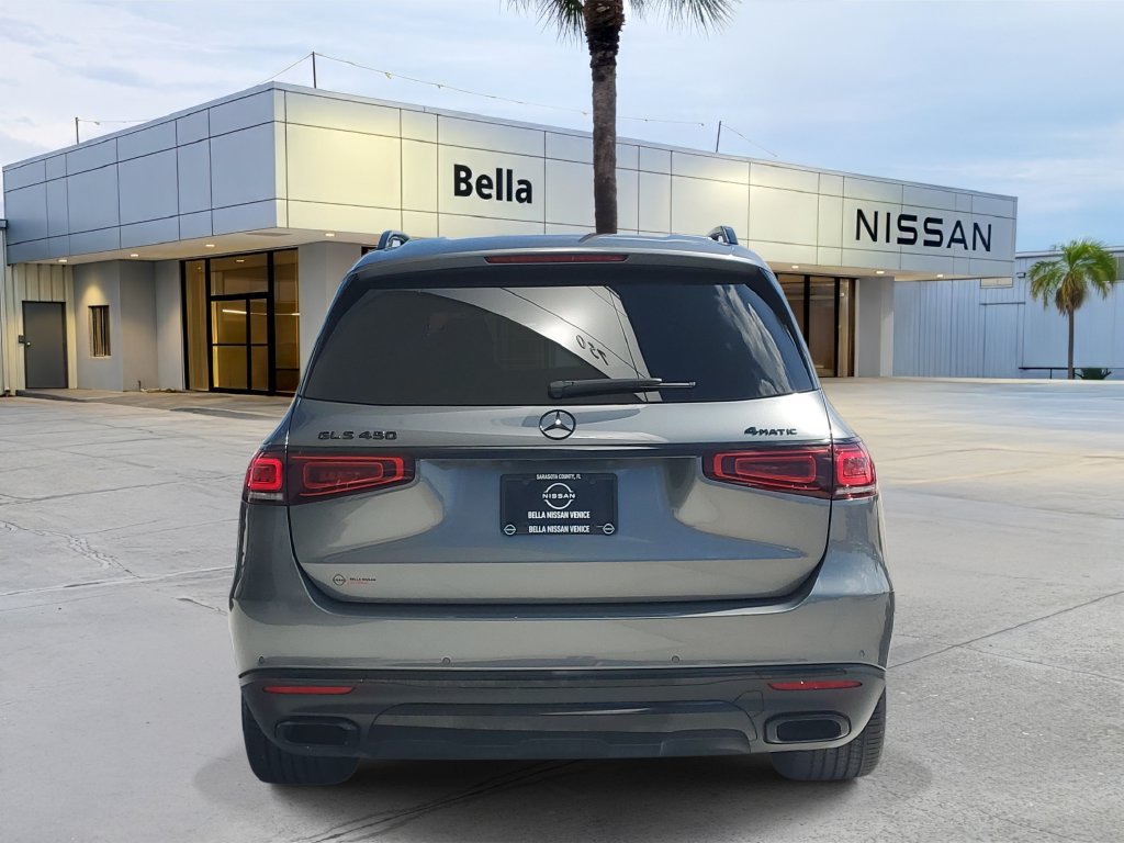 Used 2021 Mercedes-Benz GLS 450 4MATIC image 4