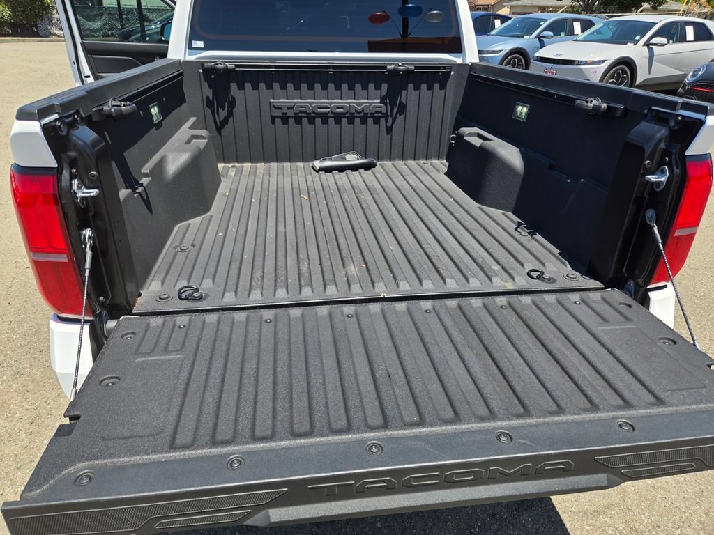 Used 2024 Toyota Tacoma TRD Sport AWD/4WD image 24