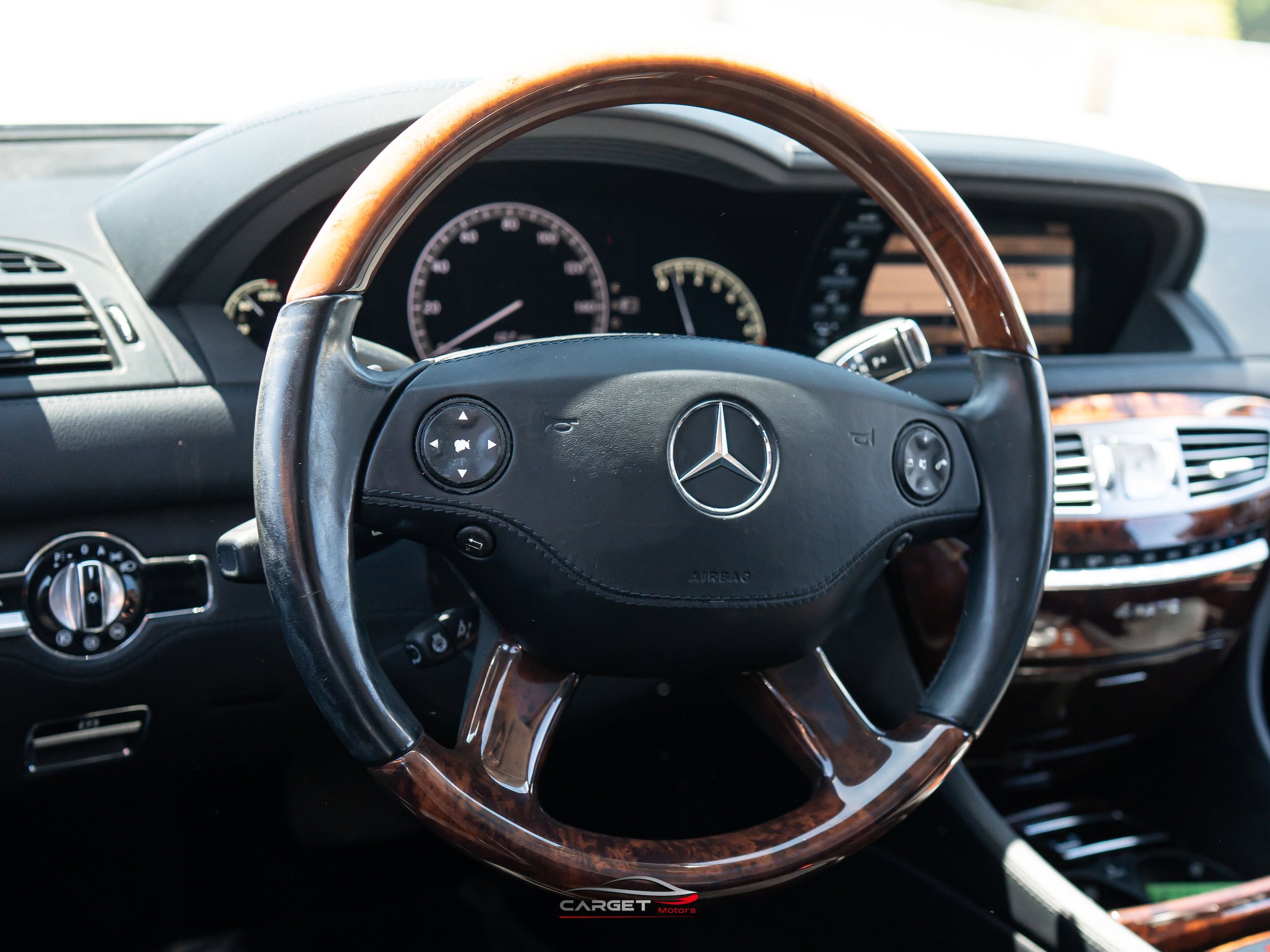 Used 2009 Mercedes-Benz CL 550 4MATIC image 19