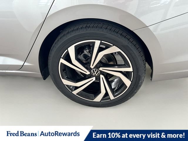 New 2026 Volkswagen Jetta SEL image 18