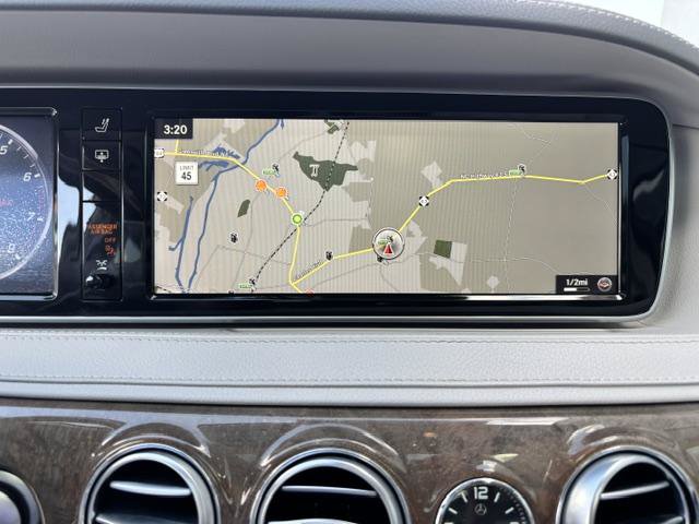 Used 2016 Mercedes-Benz S 550 4MATIC Sedan w/ Premium Package image 8