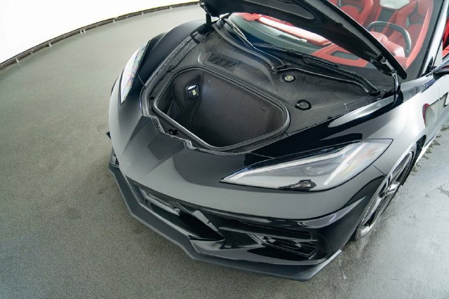 Used 2025 Chevrolet Corvette Stingray Premium Conv w/ Z51 Performance Package RWD image 24