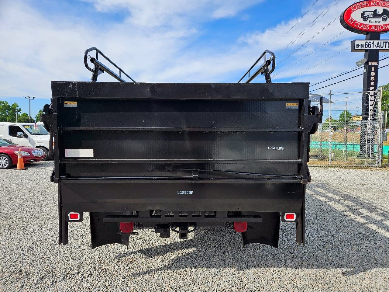 Used 2012 Ford F550 2WD Regular Cab Super Duty w/ PWR Equipment Group image 4