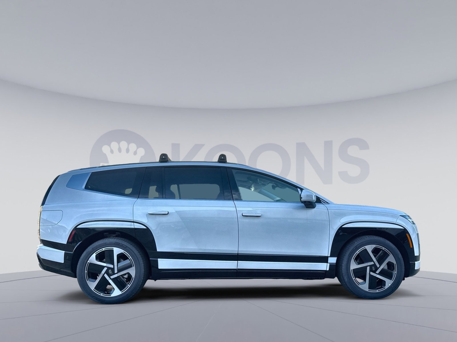 New 2026 Hyundai Ioniq 9 Limited image 8