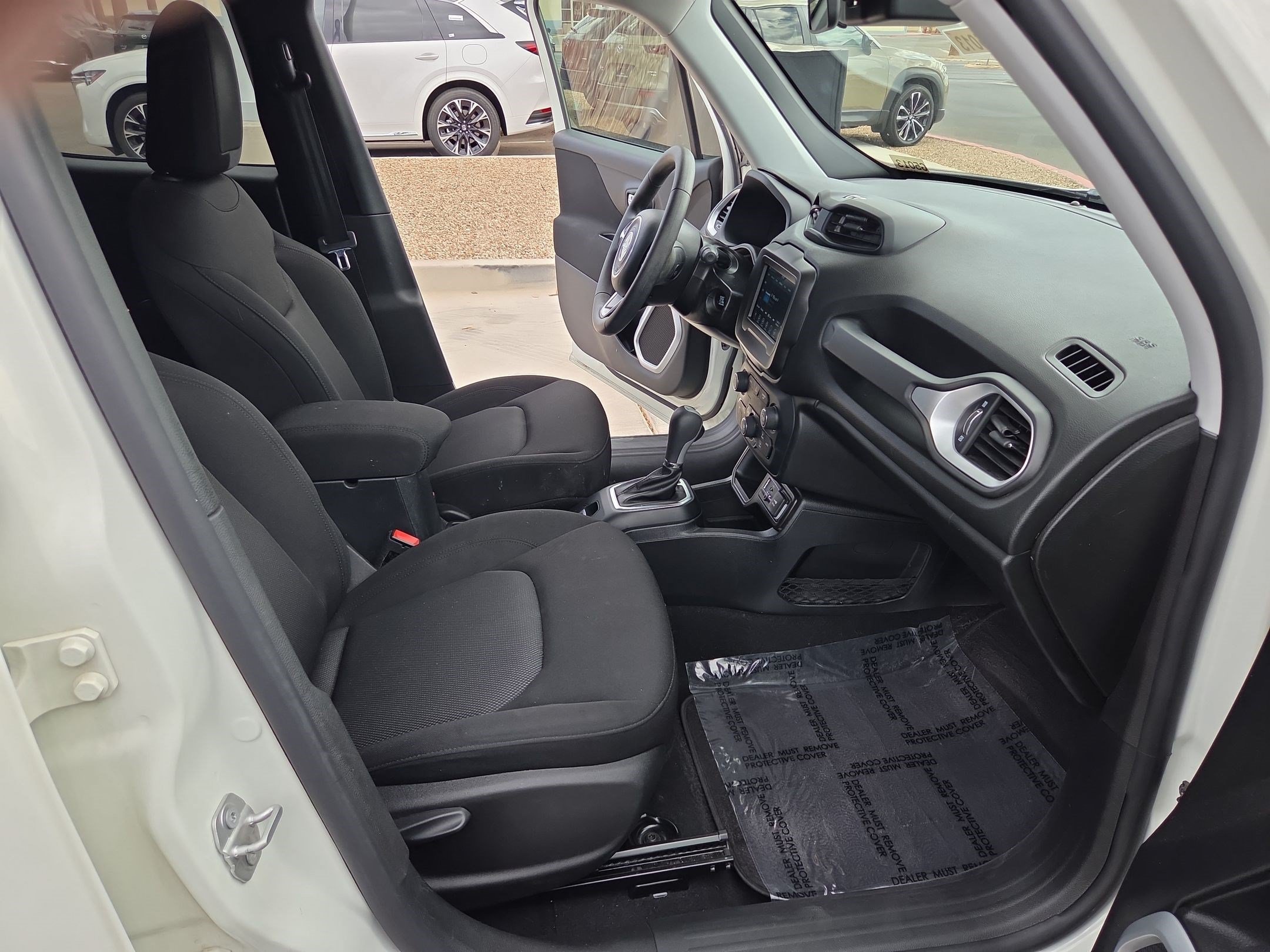 Used 2020 Jeep Renegade Sport w/ UConnect 7.0 Group FWD image 27