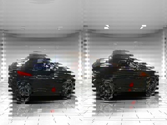 Used 2014 Jaguar F-TYPE Convertible image 32