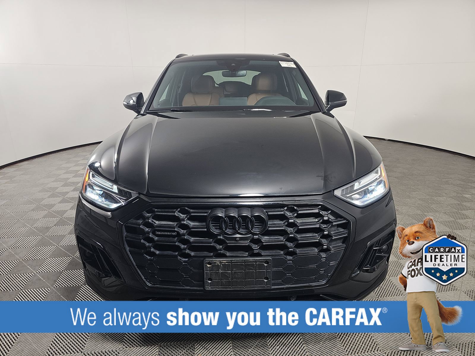 Used 2024 Audi Q5 2.0T Premium Plus w/ Premium Plus Package AWD/4WD image 2