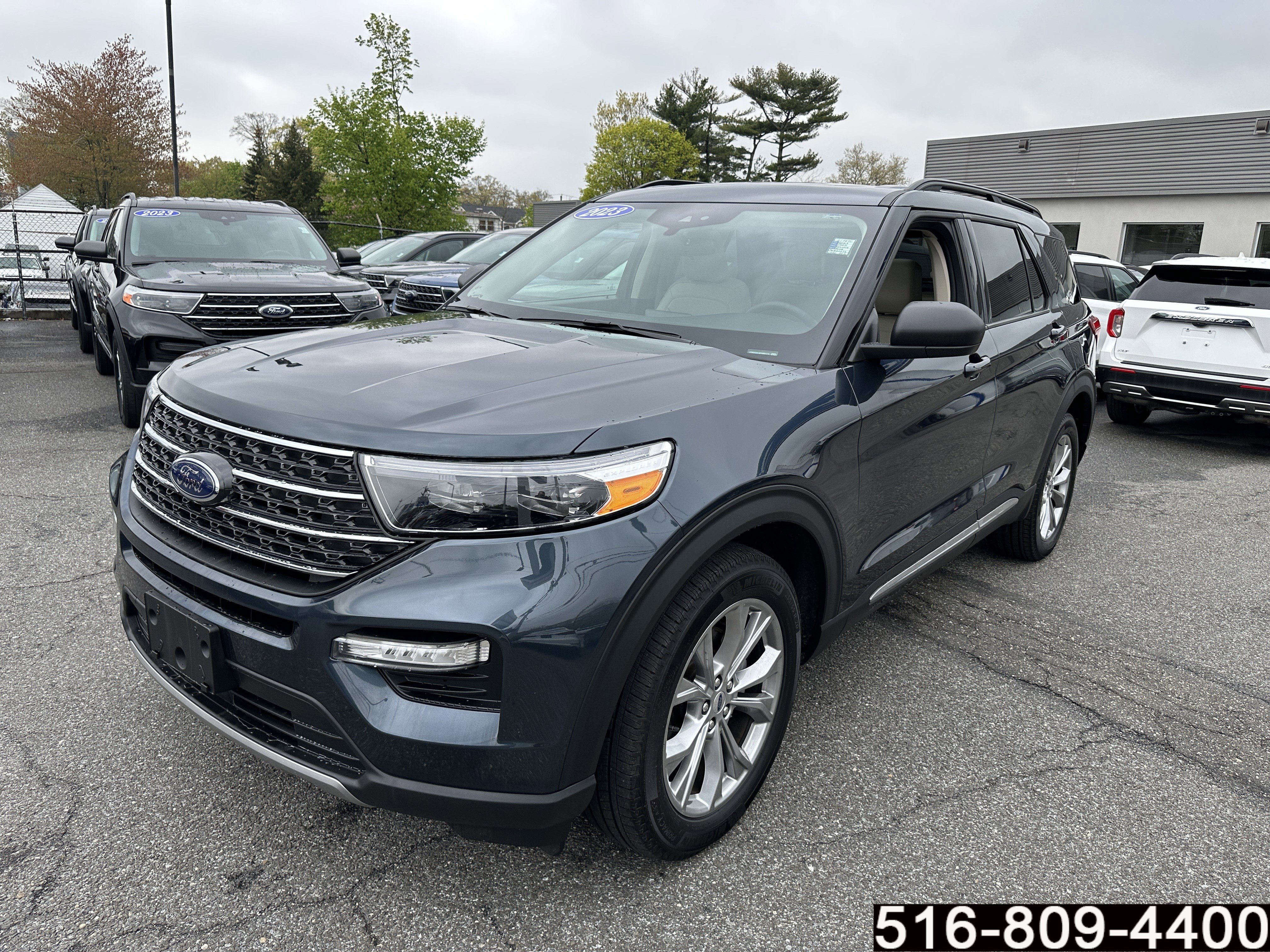 Used 2023 Ford Explorer XLT w/ Equipment Group 202A AWD/4WD image 8