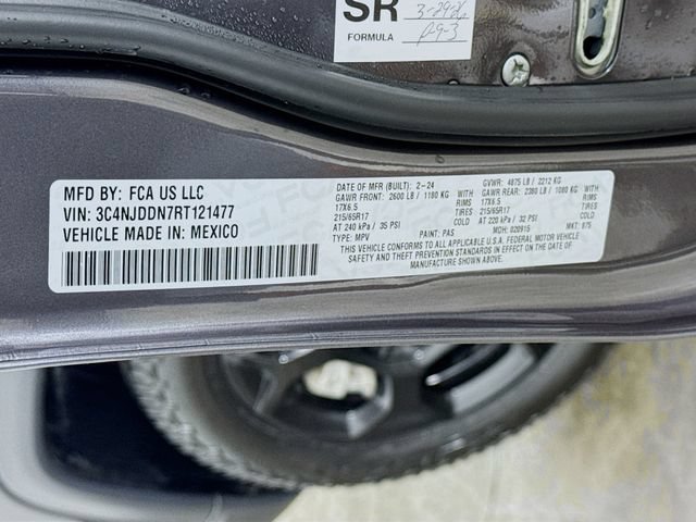 Used 2024 Jeep Compass Trailhawk w/ Sun and Sound Group AWD/4WD image 35