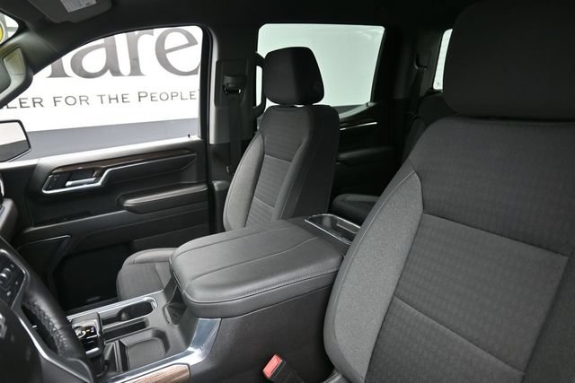 Used 2023 Chevrolet Silverado 1500 RST AWD/4WD image 16
