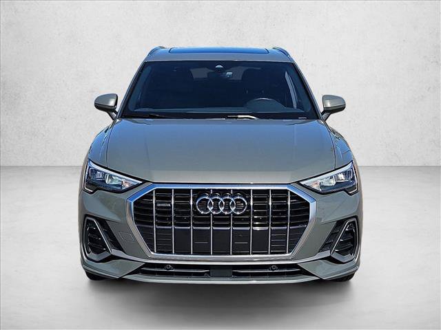 Used 2022 Audi Q3 2.0T Premium AWD/4WD image 2