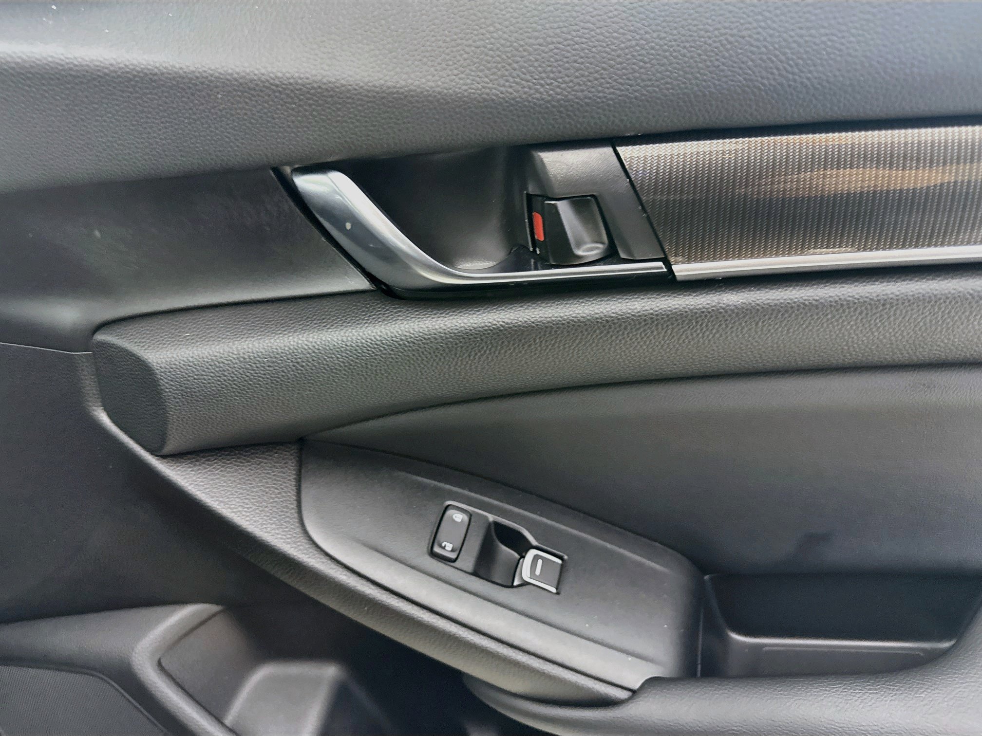 Used 2021 Honda Accord Sport image 31