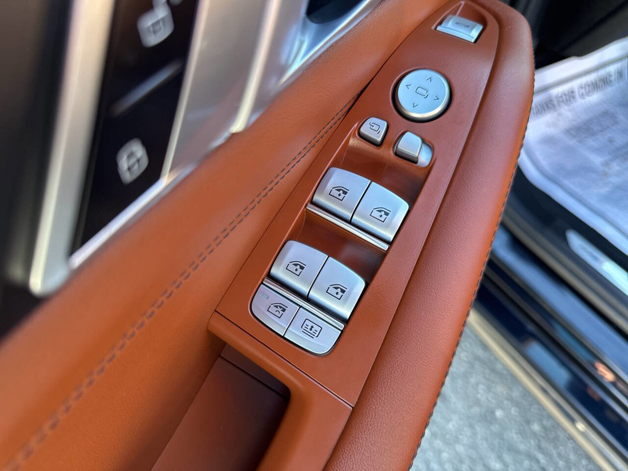 Used 2024 BMW X7 M60i w/ Executive Package image 45