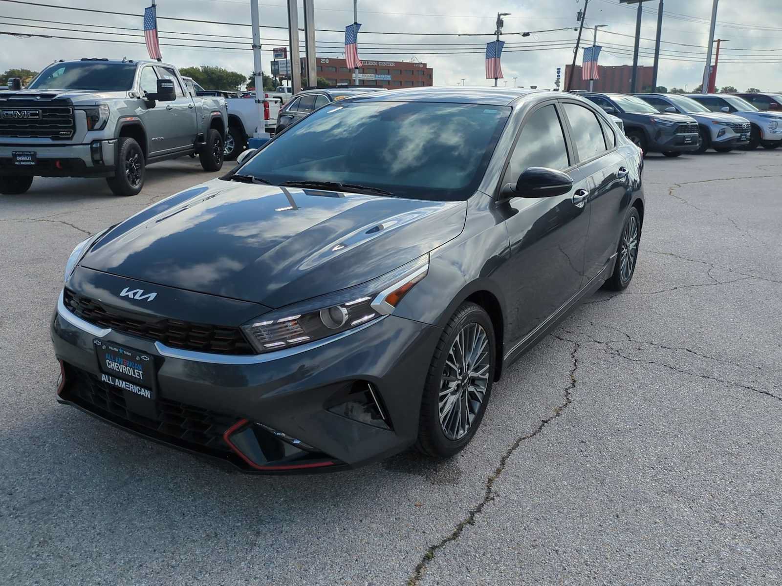 Used 2024 Kia Forte GT-Line FWD image 4