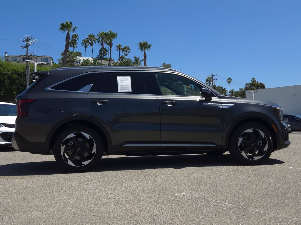 Used 2025 Kia Sorento SX Prestige AWD/4WD image 4