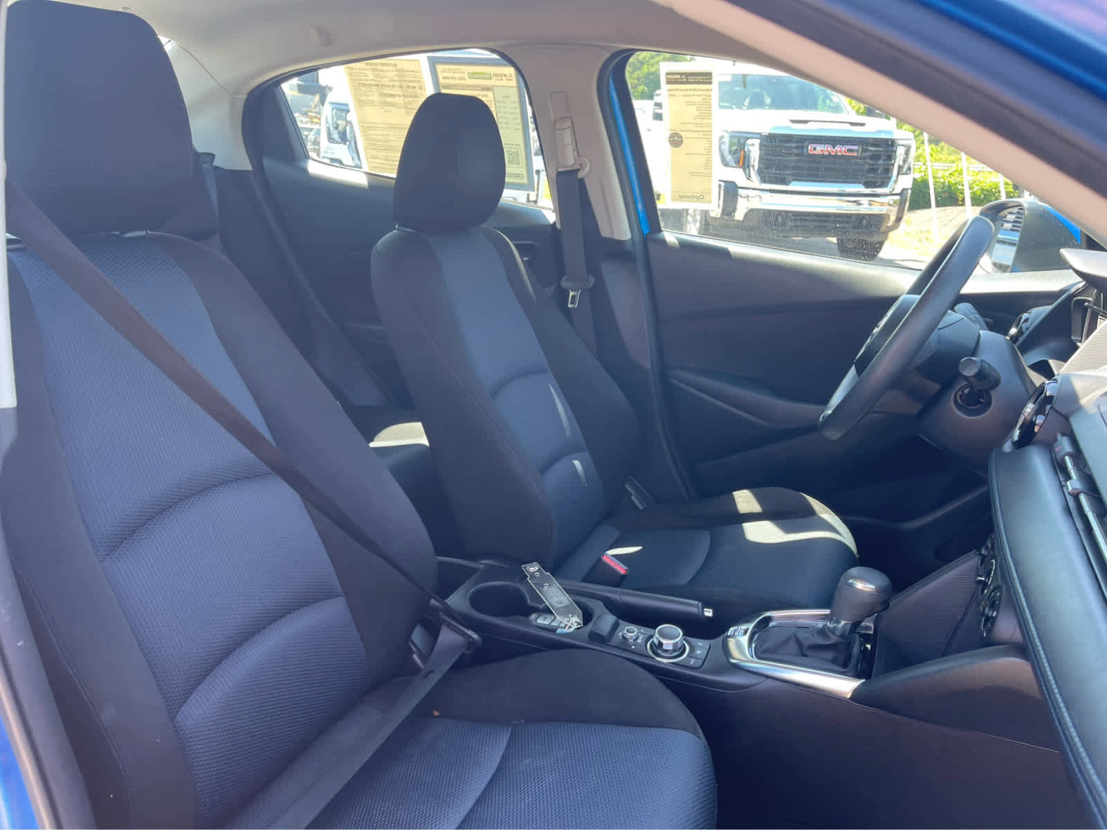 Used 2019 Toyota Yaris LE FWD image 26