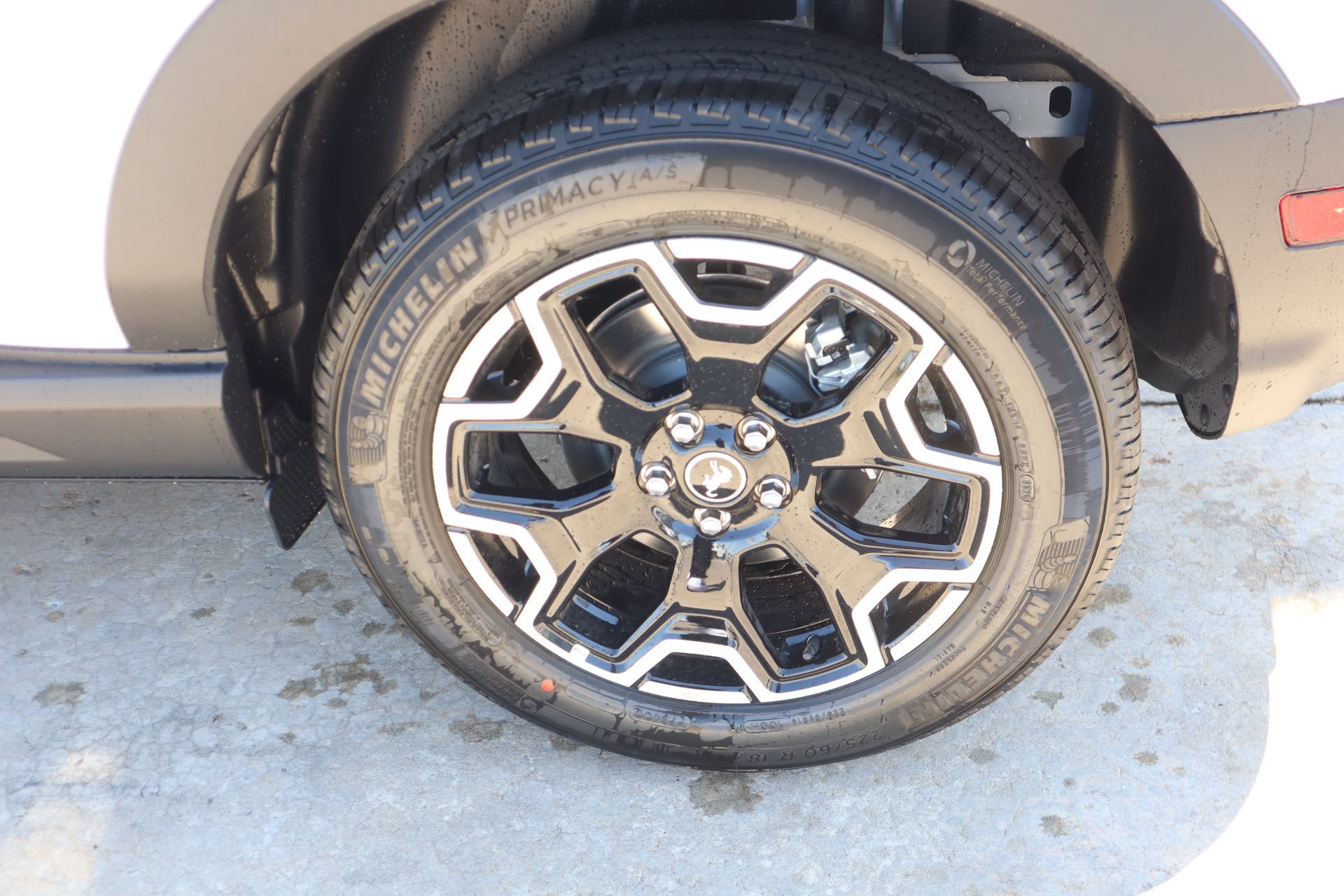 New 2026 Ford Bronco Sport Outer Banks w/ Outer Banks Tech Package+ AWD/4WD image 19
