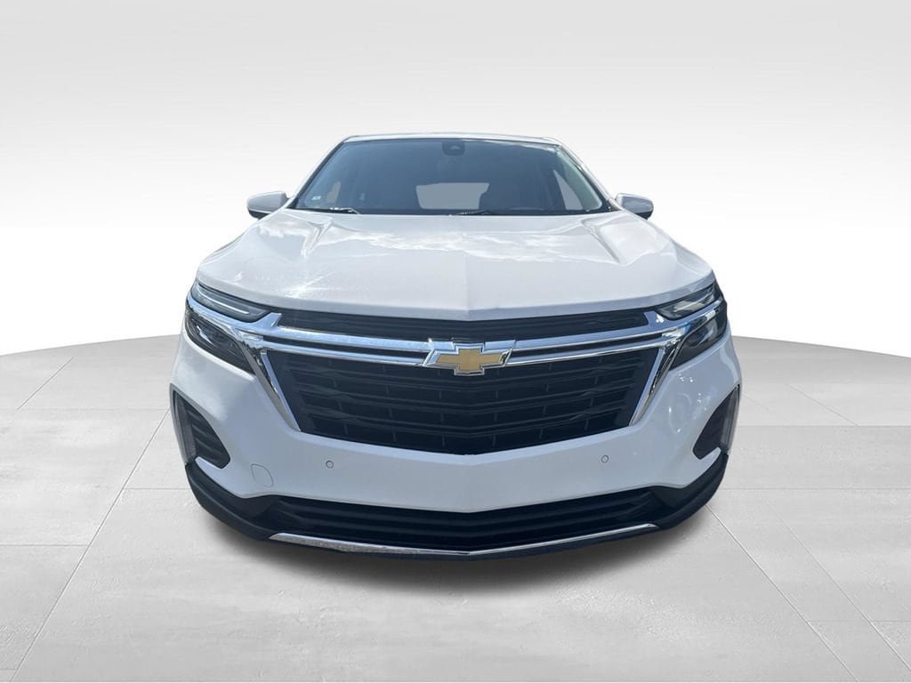 Used 2024 Chevrolet Equinox LT FWD image 3