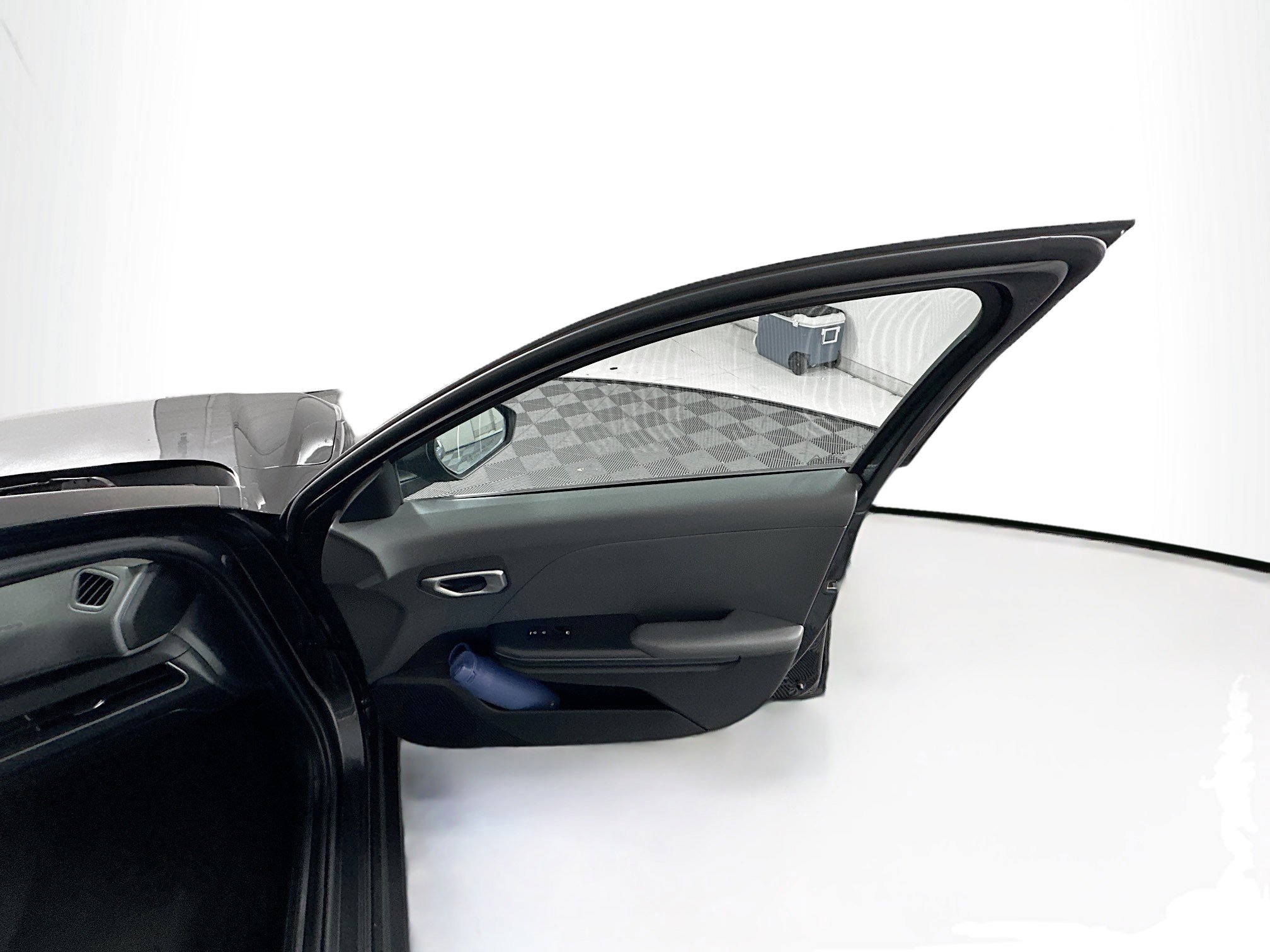 Used 2025 Kia K4 FWD image 32