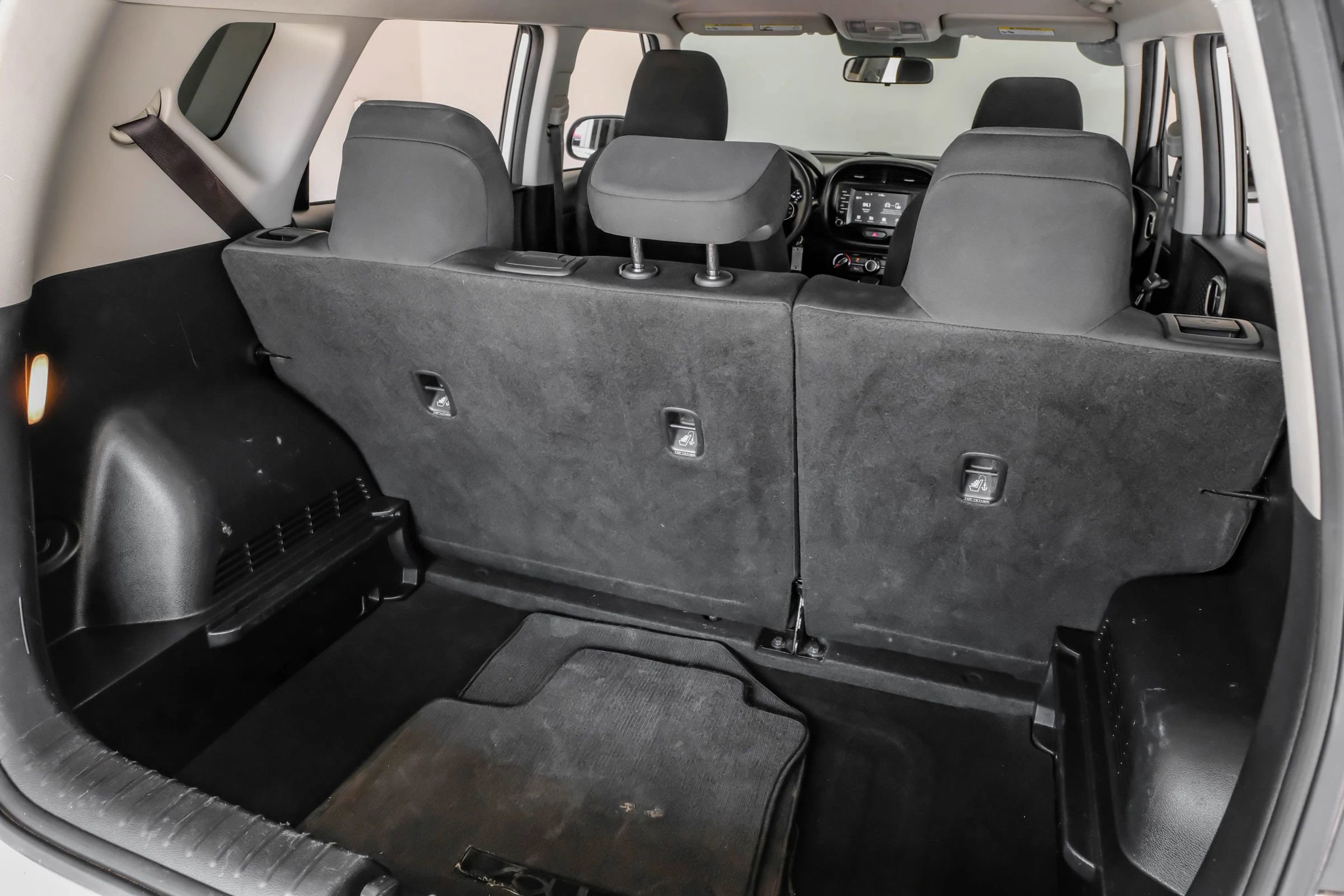 Used 2020 Kia Soul LX image 50