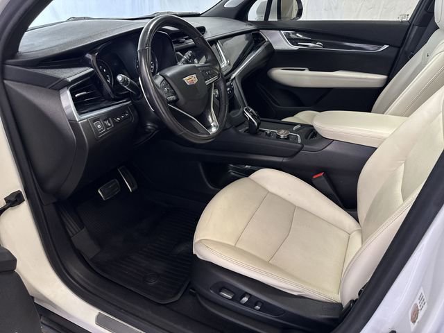 Used 2021 Cadillac XT6 Sport image 12