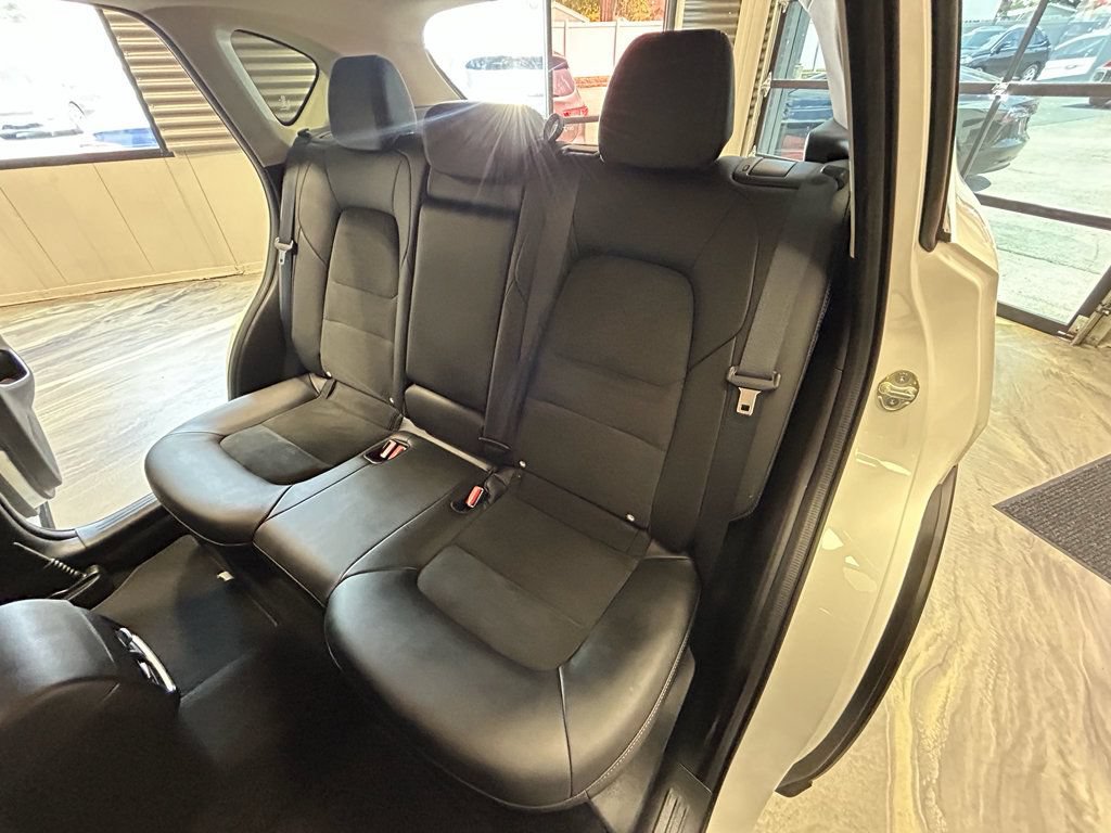 Used 2023 MAZDA CX-5 AWD 2.5 S w/ Select Package image 6