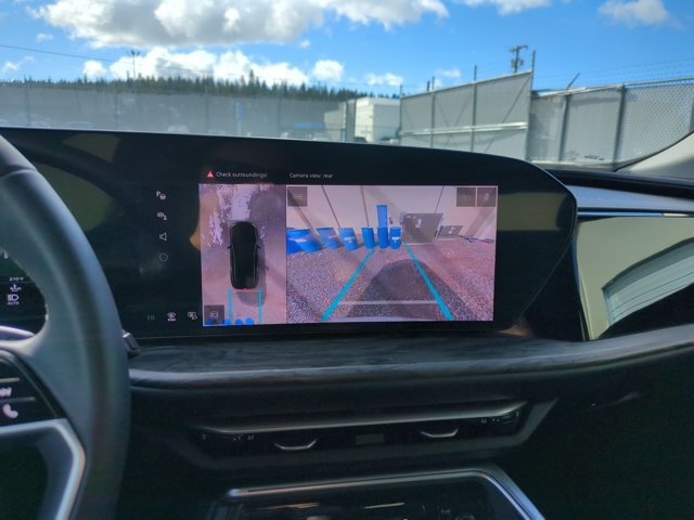 Used 2025 Audi Q5 Premium w/ Convenience Package image 19