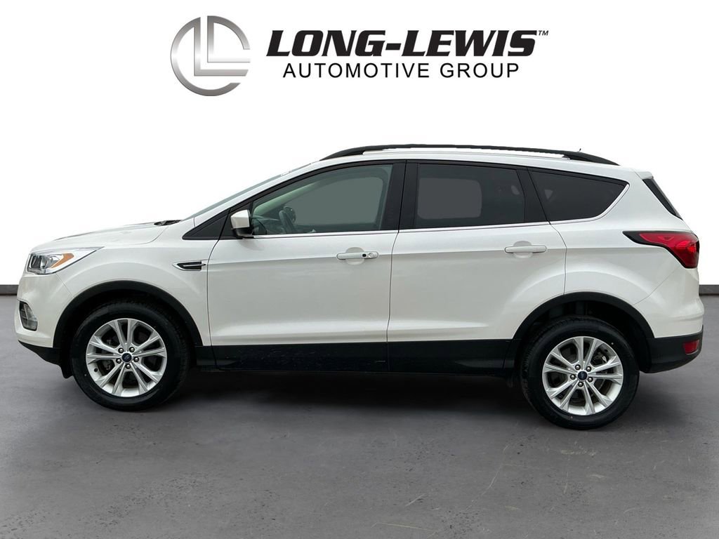 Used 2019 Ford Escape SEL FWD image 2