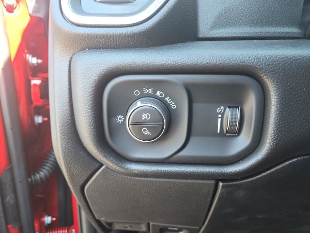 New 2025 RAM 2500 Tradesman AWD/4WD image 31