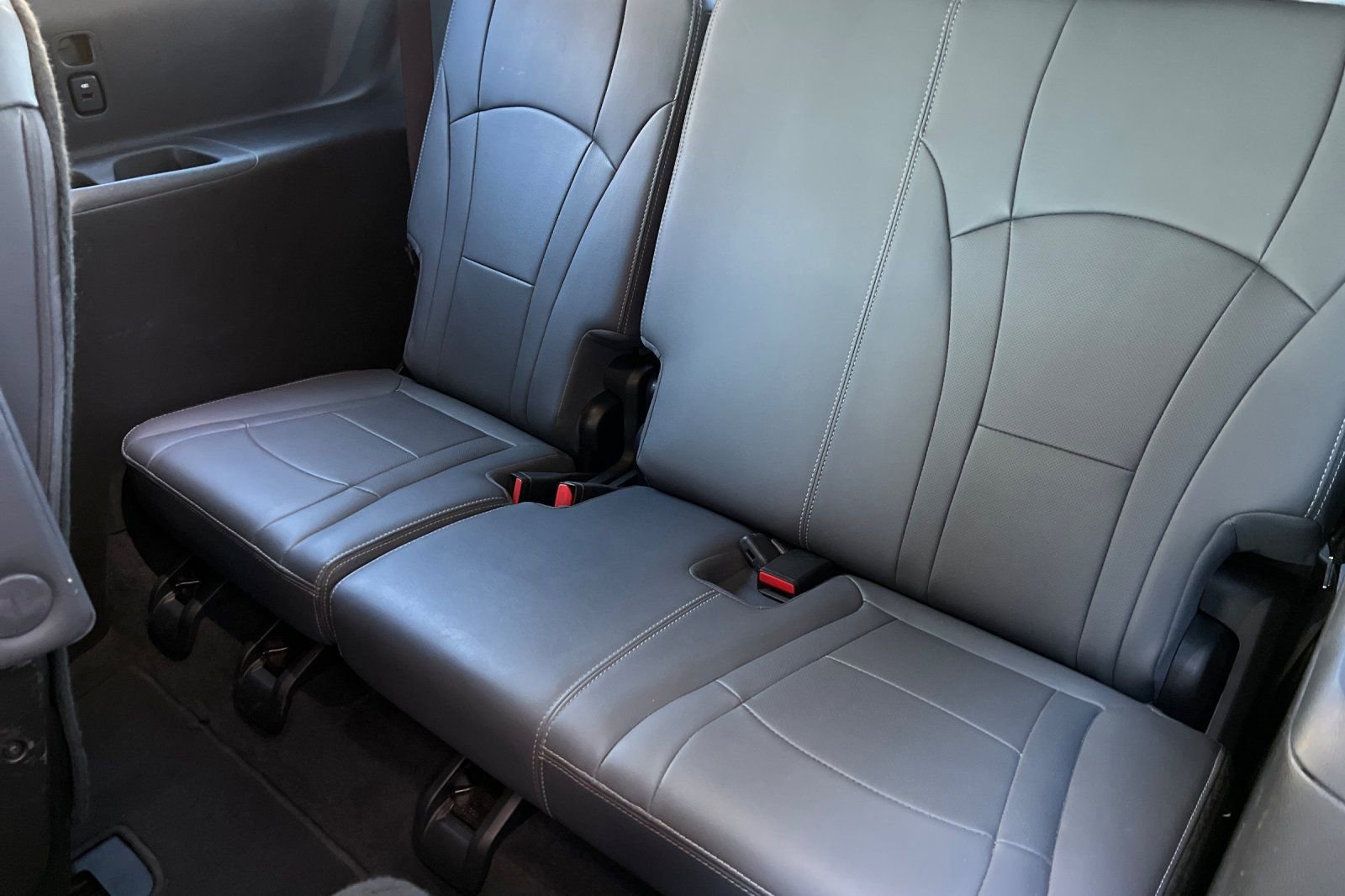 Used 2024 Buick Enclave Premium image 20