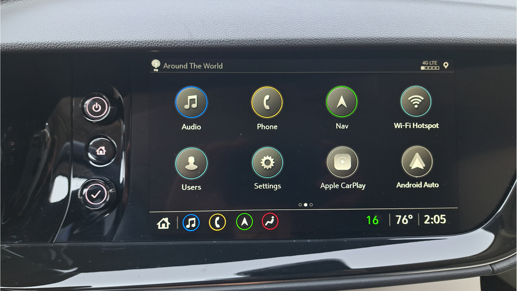 Used 2023 Buick Envision Avenir FWD image 20