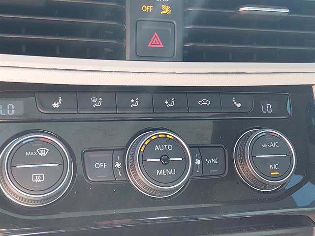 Used 2023 Volkswagen Jetta SE FWD image 16