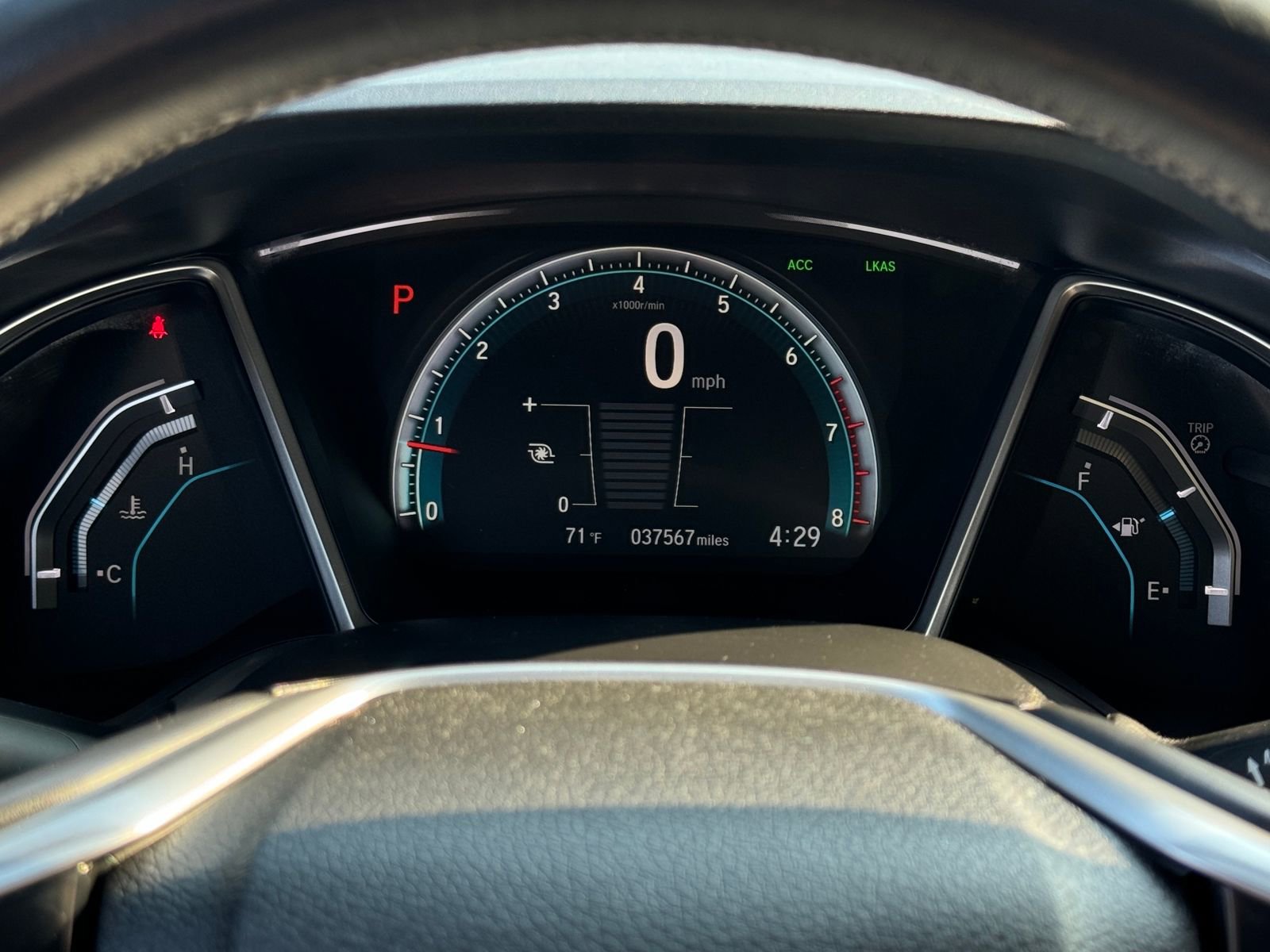 Used 2018 Honda Civic Touring image 18