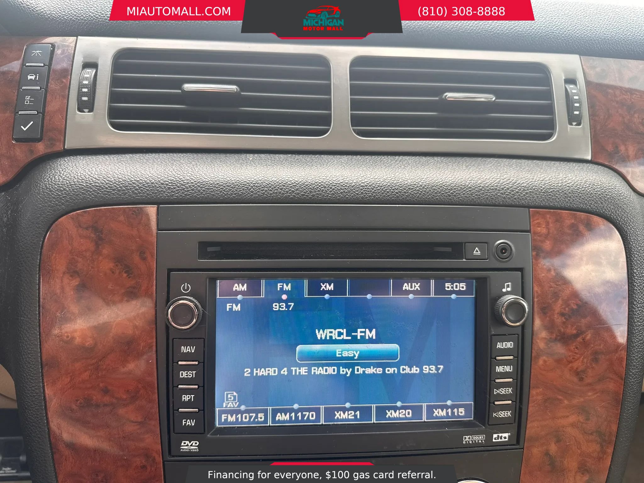 Used 2008 Chevrolet Suburban LTZ w/ LTZ Preferred Equipment Group AWD/4WD image 14
