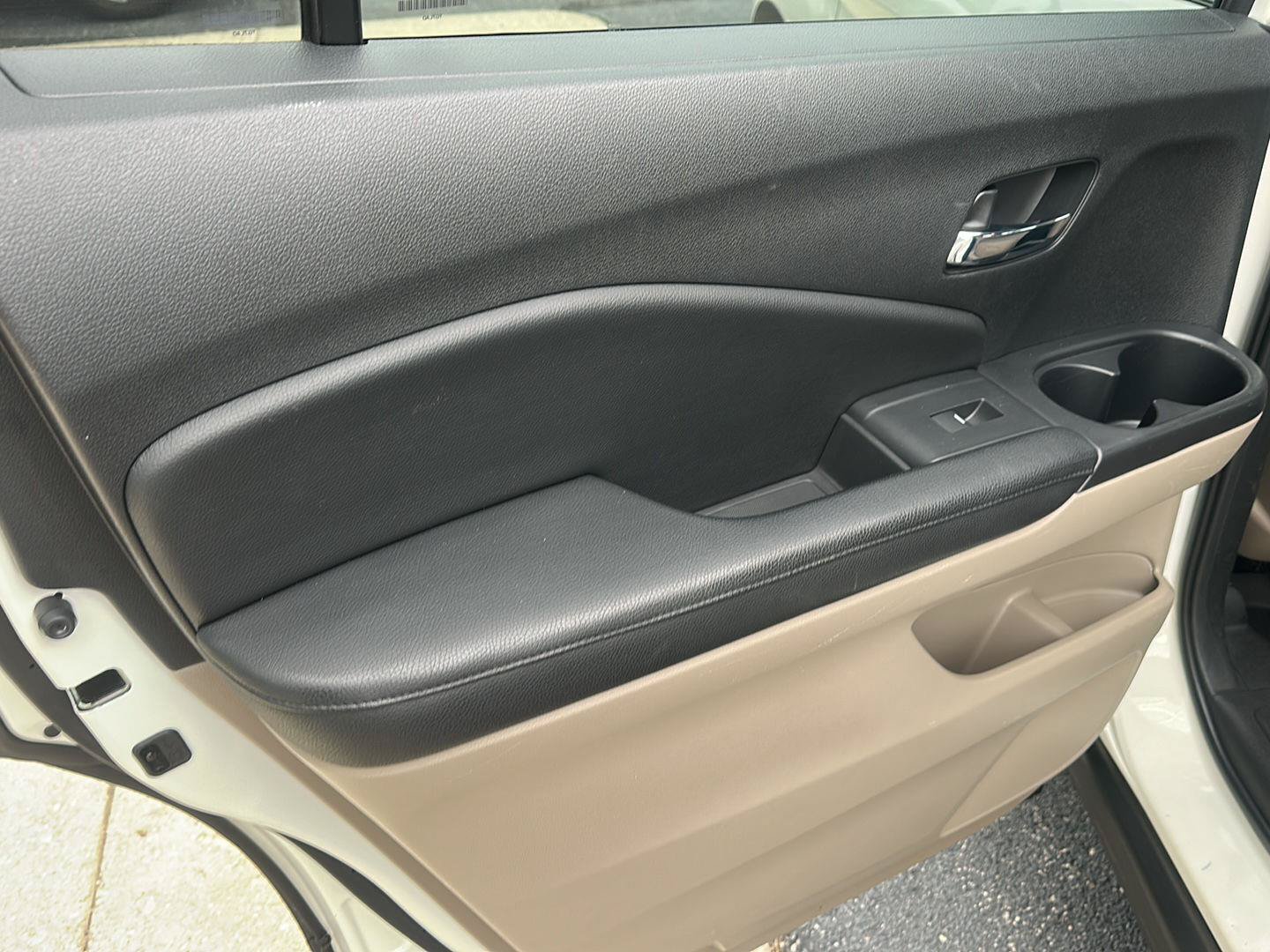 Used 2016 Honda Pilot LX image 17