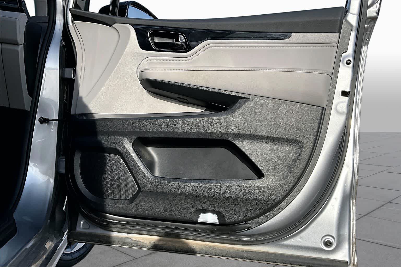 Certified 2024 Honda Odyssey Elite image 22